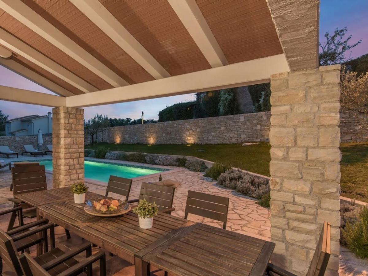 Villas Adagio Rojnići Exterior foto
